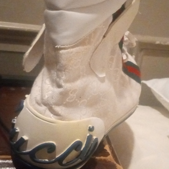 Gucci shoes - Picture 2 of 2